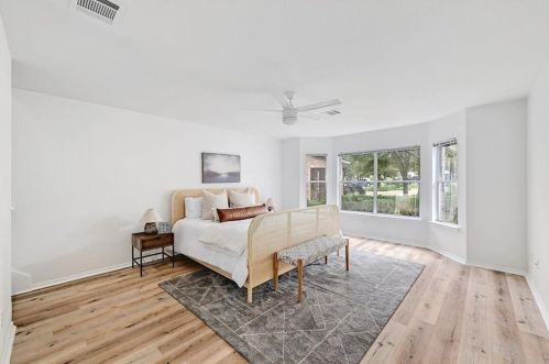 8029 Evadean Cir, Austin TX  78745-8004 exterior