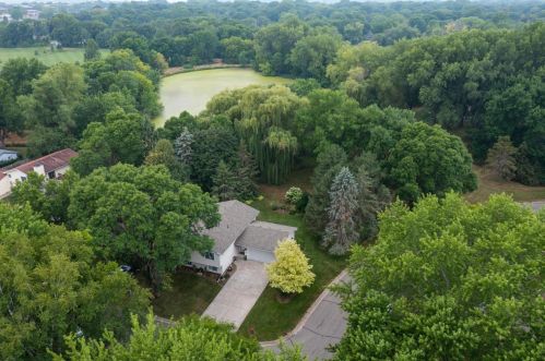 2316 Carlsbad Plz, Saint Paul, MN 55125-1604