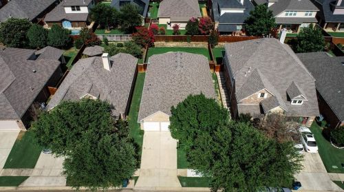 1590 Meadows Ave, Argyle TX  76226-6630 exterior