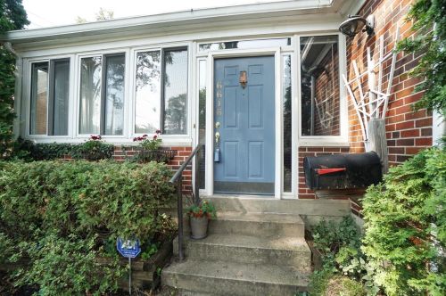 6616 Haley Ave, Cincinnati, OH 45227-3034