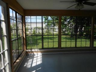 7526 Grape St, Houston TX  77074-4222 exterior