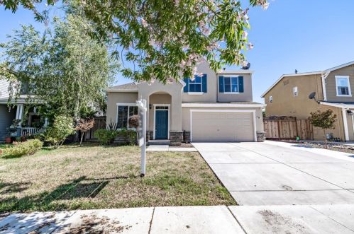 888 Monticelli Dr, Gilroy, CA 95020-3250