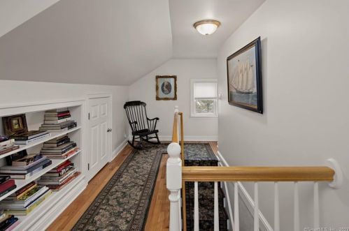 1 Bartlett Ave, Norwalk CT  06850-1914 exterior
