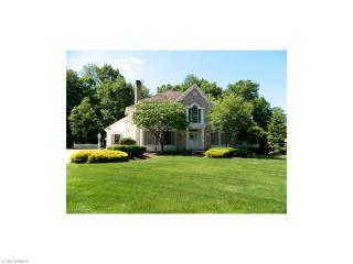 471 Woodview Trl, Aurora OH  44202-6510 exterior