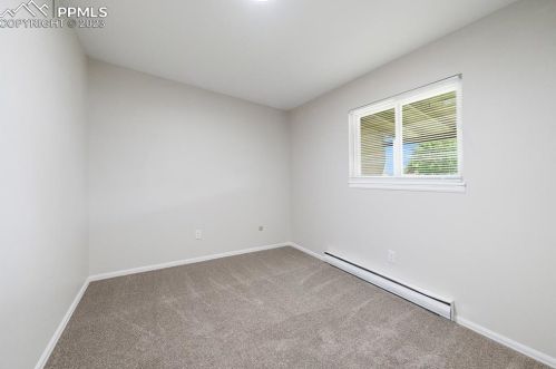 2040 Oakwood Ln, Pueblo CO  81005-2531 exterior