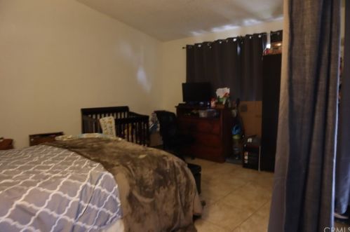 10741 Collett Ave, Riverside CA  92505-2923 exterior