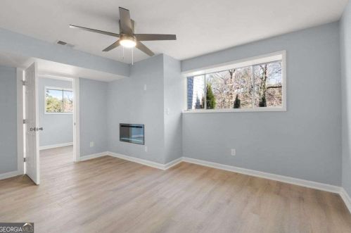3225 Dogwood Dr, Atlanta GA  30344-3909 exterior