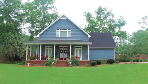 228 Plier St, Baxley, GA 31513-0235
