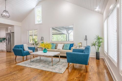 1125 Edgefield Dr, Atlanta GA  30310-3716 exterior