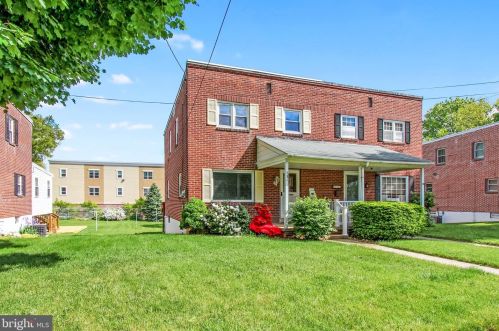 731 Skyline Dr, Lancaster, PA 17601-4441