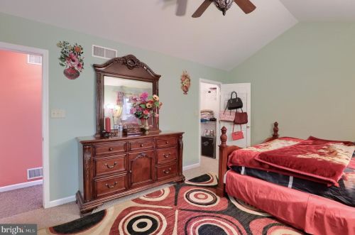 10 Townsend Ct, Lancaster PA  17603-6799 exterior