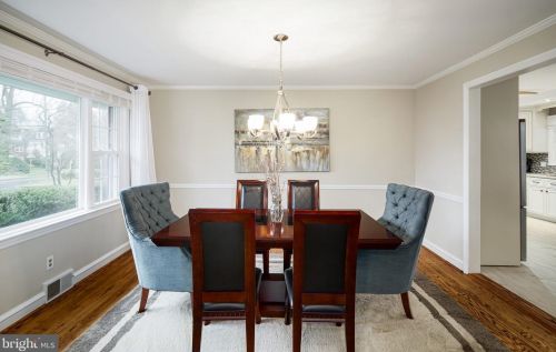 348 Kings Hwy, Tavistock NJ 08033-1205 exterior