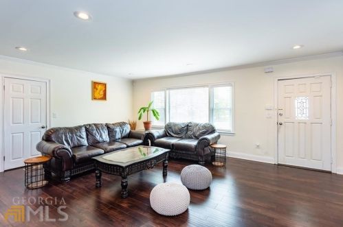 1723 Hardin Ave, Atlanta GA  30337-2059 exterior