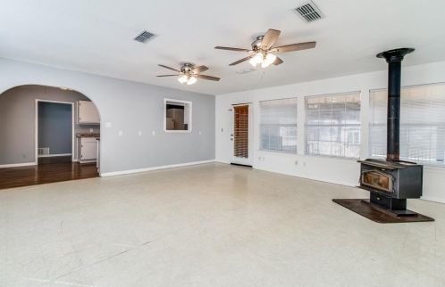 406 Carter St, Whitewright TX 75491-2704 exterior