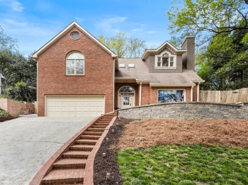 1892 Harper Rd, Atlanta, GA 30318-3070