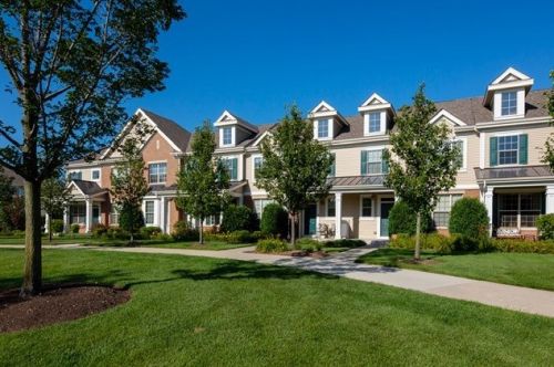 1937 Dauntless Dr, Glenview IL  60026-6807 exterior