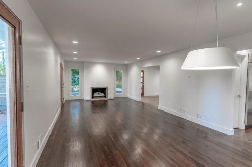 1145 Churchill Downs Rd, Atlanta GA  30319-1077 exterior