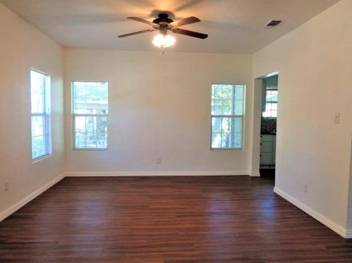 3605 Travis Ave, Fort Worth TX  76110-5230 exterior