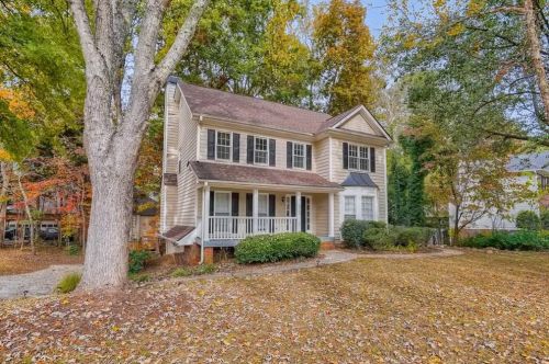 7014 Wind Run Way, Stone Mountain, GA 30087-5435