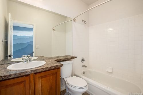 24476 Fremont Dr, Denver CO  80016-4148 exterior