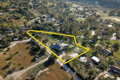 18434 Ramona View Dr, Ramona, CA 92065-6006