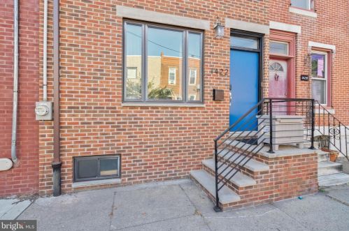 1422 17th St, Philadelphia, PA 19146-4715
