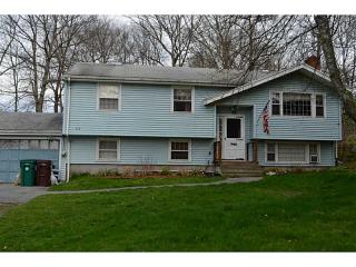 154 Star Ave, Woonsocket, RI 02895-1642