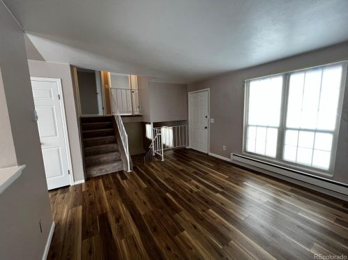 16512 Louisiana Dr, Aurora CO 80012-4768 exterior