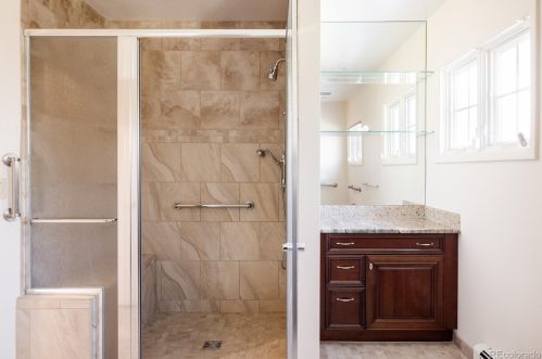 3360 Columbine Cir, Englewood CO 80113-7605 exterior