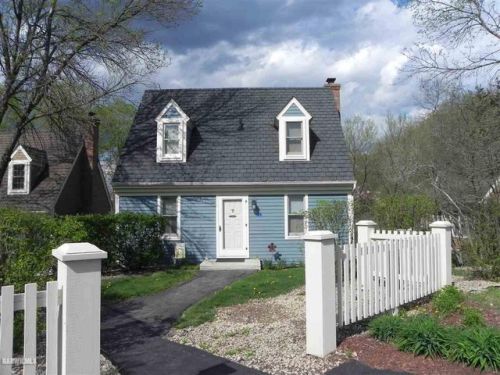 6 Settler Ln, Galena, IL 61036-8703