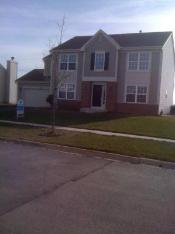 318 Chautauqua Ln, Sycamore, IL 60178-3042