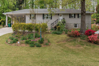 6500 Bridgewood Valley Rd, Atlanta GA  30328-2906 exterior