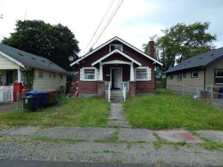 1517 51st St, Tacoma, WA 98408-4208