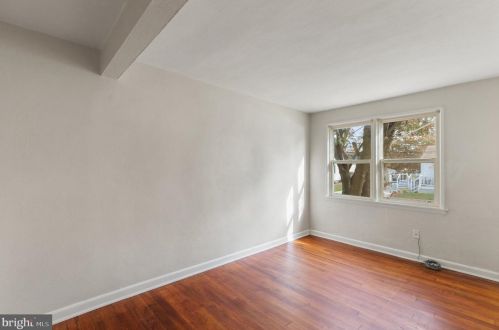 7 Aberdeen Ave, Aberdeen MD  21001-3817 exterior