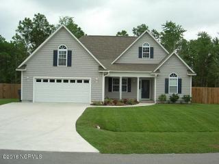 214 Gold Leaf Dr, Hampstead, NC 28443-3586