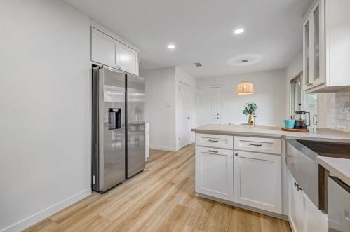 11903 Bobcat Trl, Austin TX  exterior