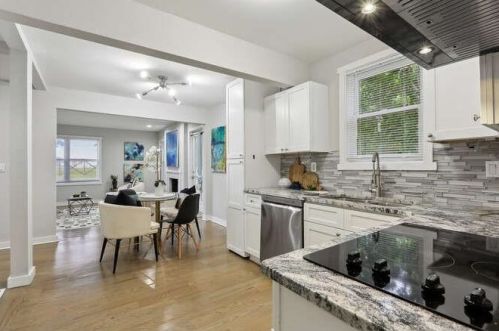3904 Clairmont Rd, Atlanta GA  30341-4914 exterior