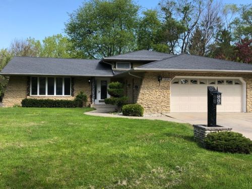 1004 Robin Hill Dr, Joliet, IL 60404-9645