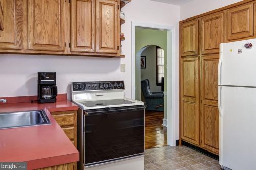 126 Homestead Ave, Haddonfield NJ 08033-2732 exterior