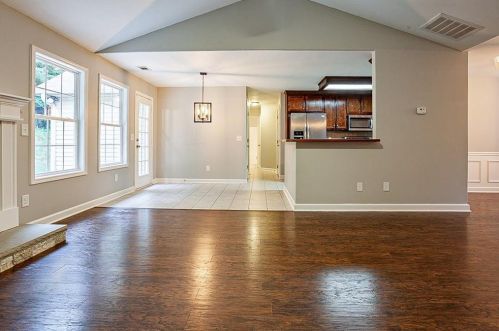 264 Laurel Oaks Ln, Jefferson GA  30549-5592 exterior