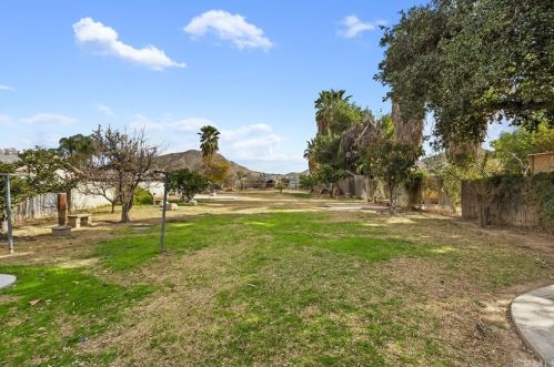 416 Prospect Ave, Riverside CA  92507-1419 exterior