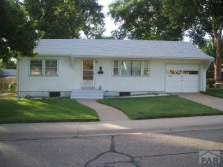 1811 Comanche Rd, Pueblo, CO 81001-1631