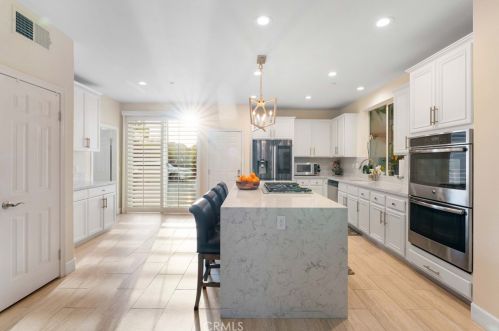 1133 Brasado Way, Riverside CA  92508-8717 exterior