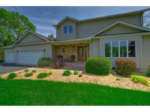 695 Quality Ave, St Marys Point, MN 55043-9598