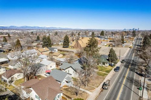 3229 Logan St, Englewood CO  80113-2625 exterior