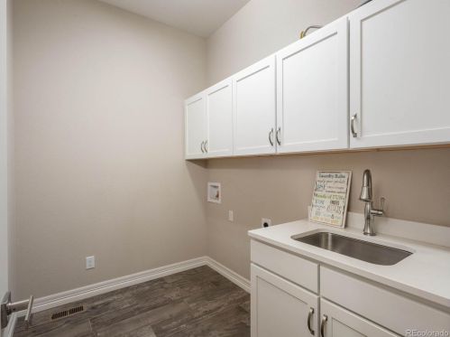 24043 Euclid Ave, Denver CO  80016 exterior