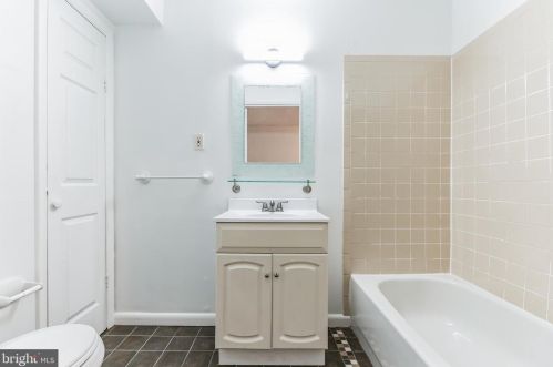 4116 Baltimore Ave, Philadelphia PA 19143-2613 exterior