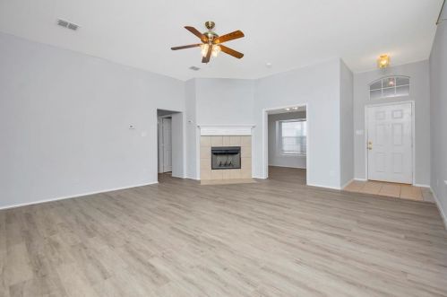 13621 Kaplan Ct, Fort Worth, TX 76155-3705