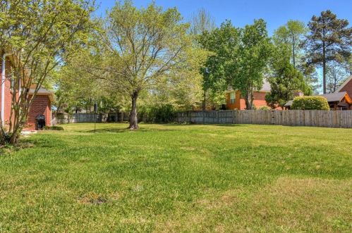 226 Bainbridge Dr, Evans GA  30809-8244 exterior