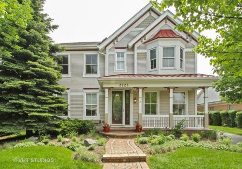 2223 Thistle Rd, Glenview, IL 60026-7779